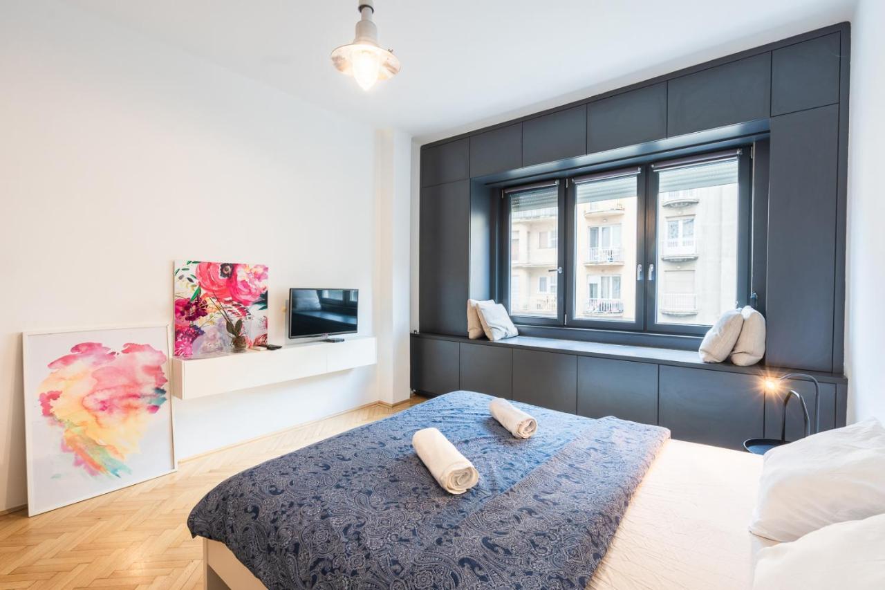 Bright Studio With Parliament View, Free Parking Budapeşte Dış mekan fotoğraf